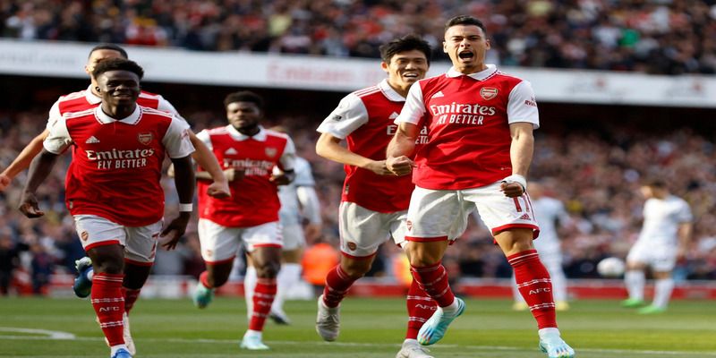 Cùng khám phá câu lạc bộ bóng đá Arsenal 